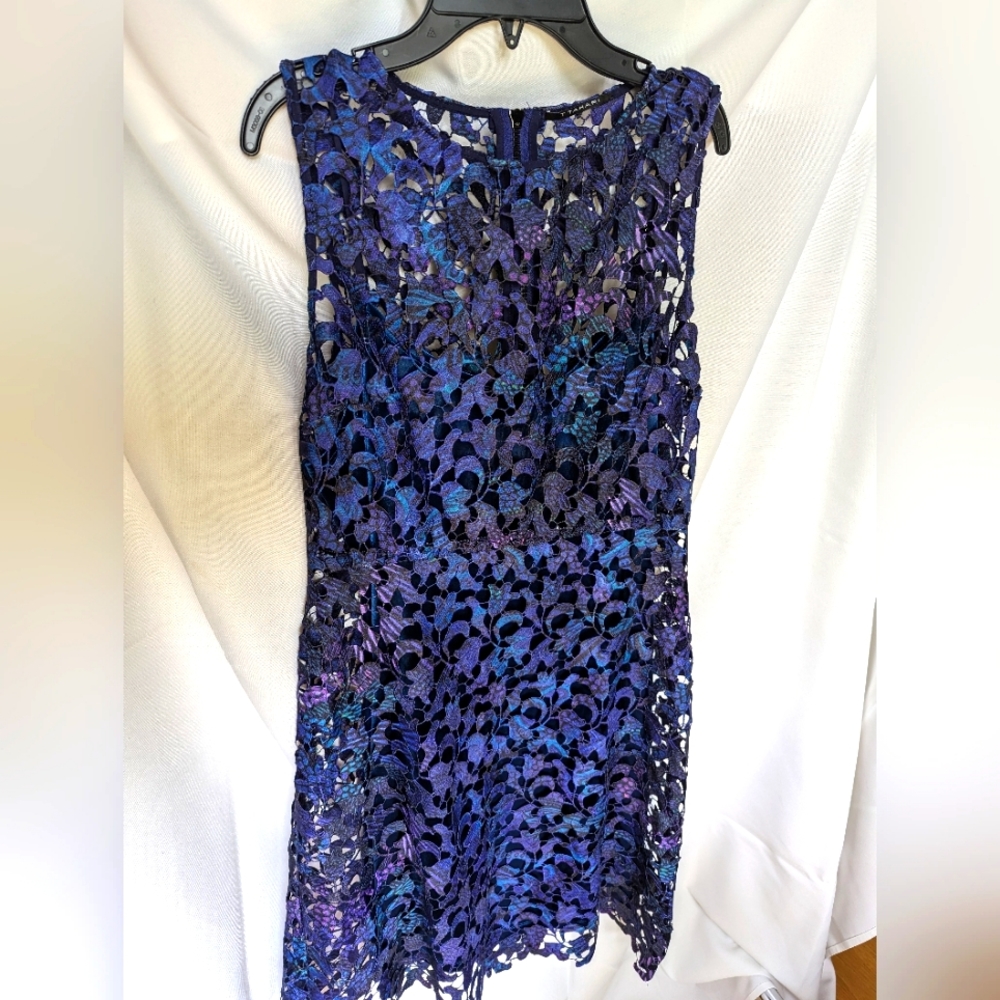 Ellie Tahari lace dress